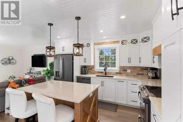 Eastport, NL A0G1Z0,9 Northside Road