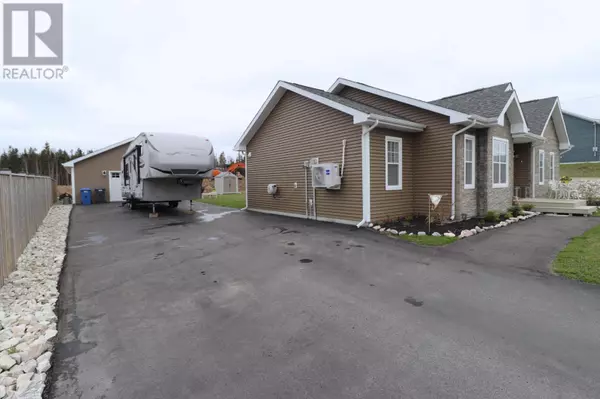 Deer Lake, NL A8A0B6,35 Grace Avenue