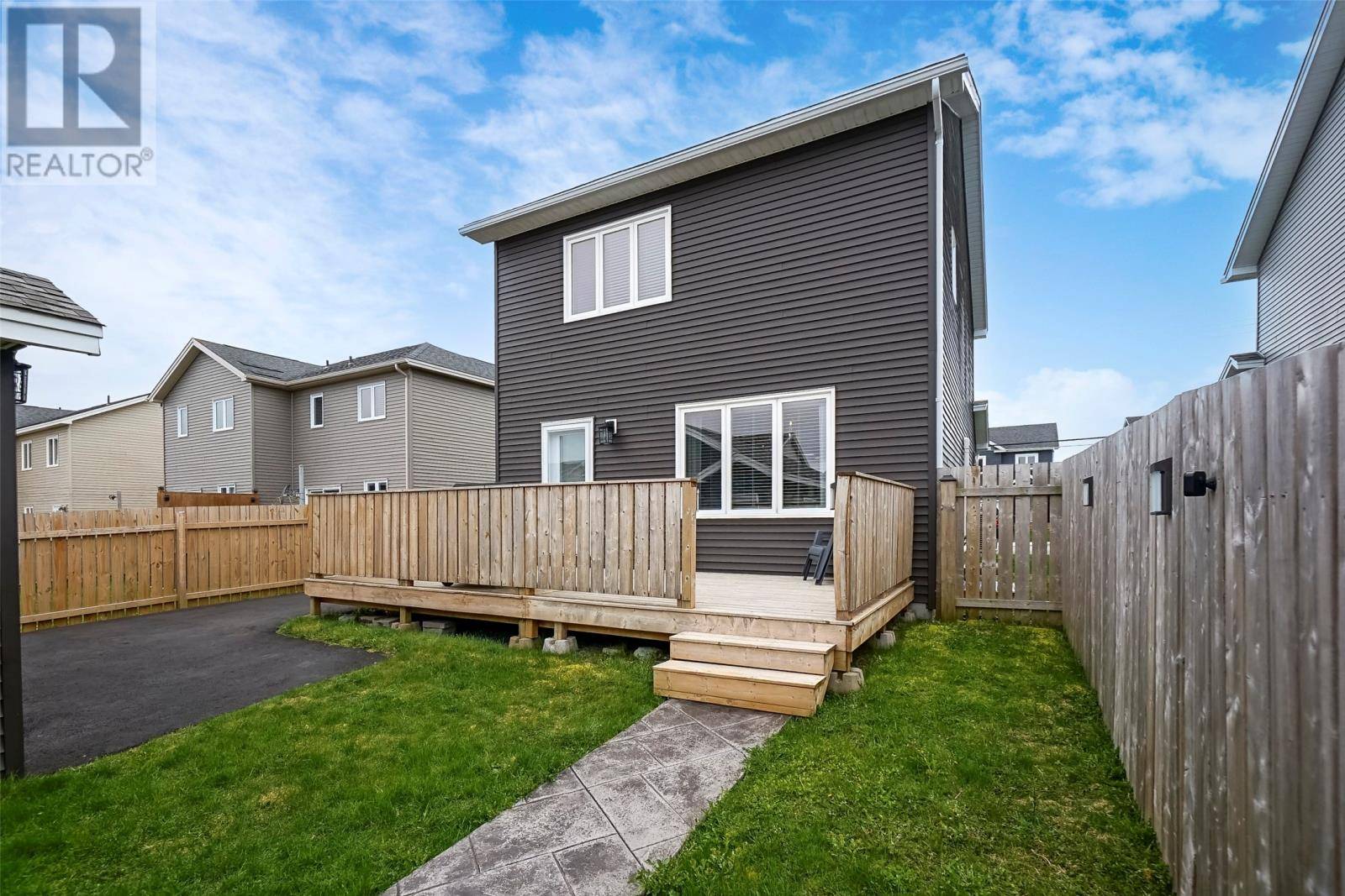 St. Johns, NL A1H1A3,24 Great Southern Drive