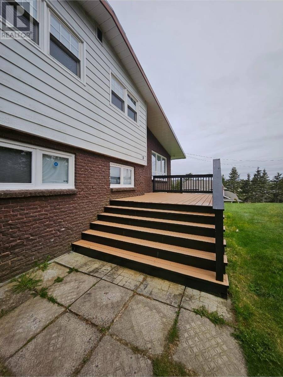 Carbonear, NL A1Y1A1,10 Woodwynd Heights