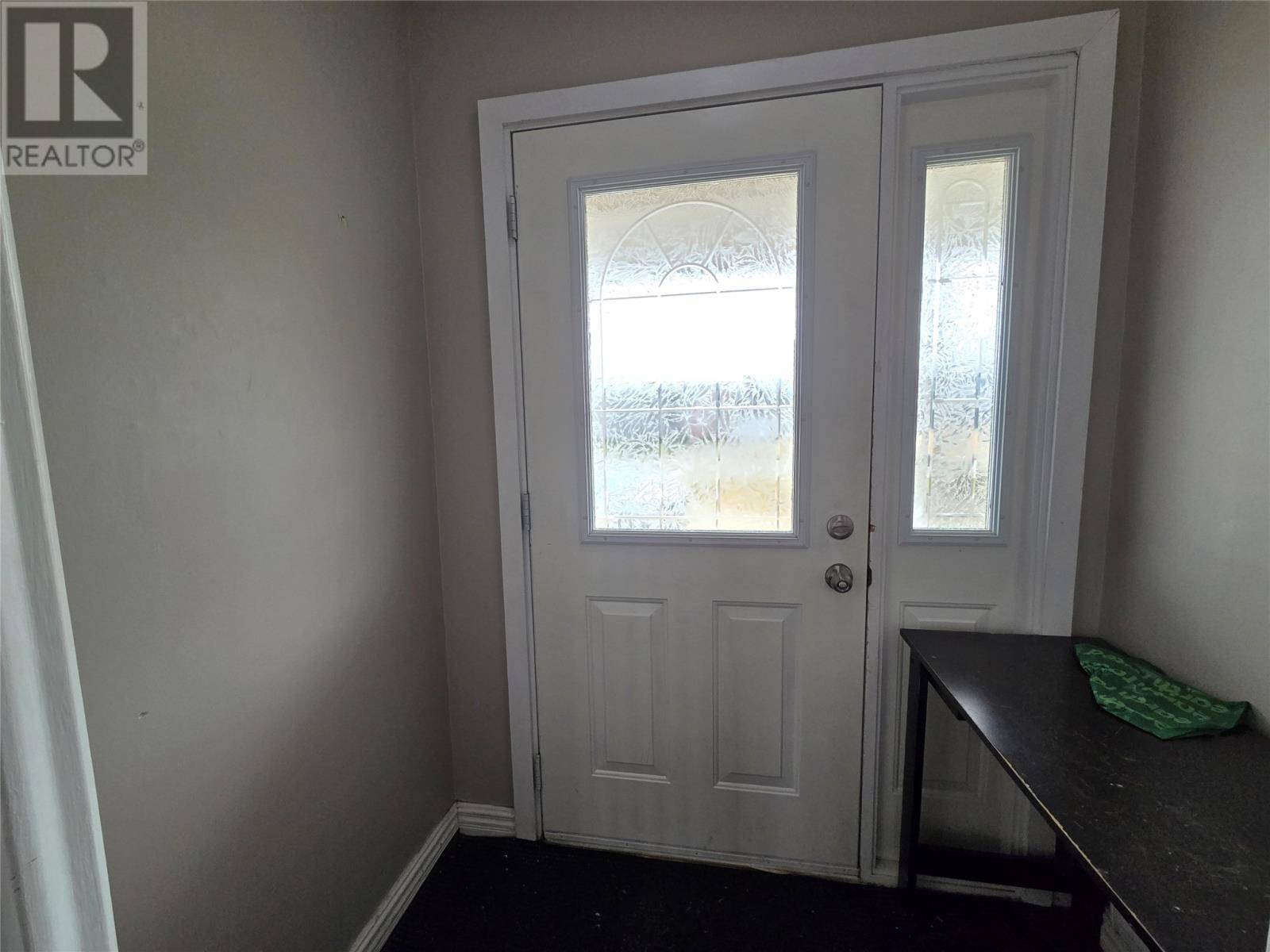 Wabush, NL A0R1B0,58 Anderson Street