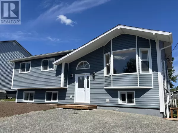 10 Eighth Avenue, Grand Falls-windsor, NL A2B1J5