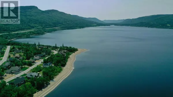 Pasadena, NL A0L1K0,14 Bowater Boulevard