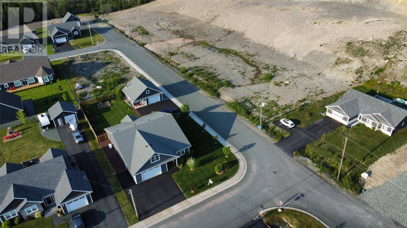 Holyrood, NL A0A2R0,9 Summit Drive