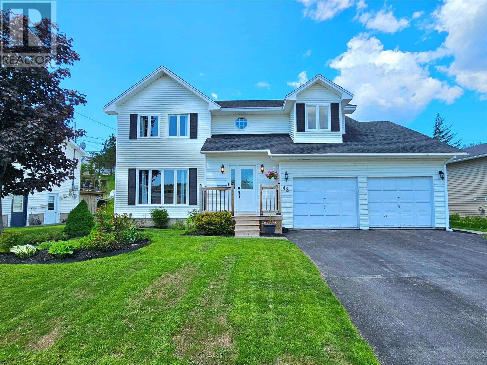 42 Shamrock Crescent, Corner Brook, NL A2H7H6