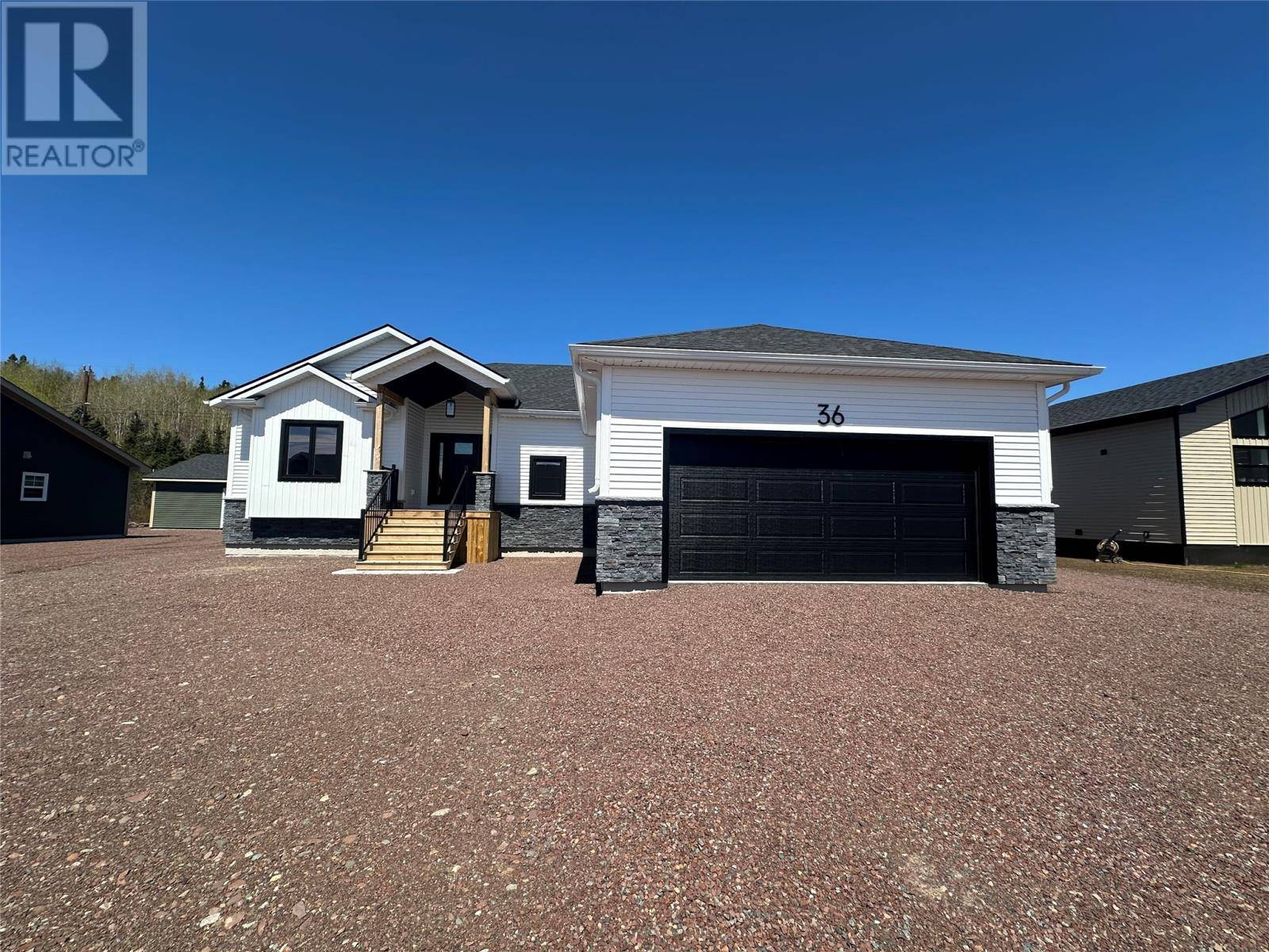 36 McDonald Crescent, Bishop's Falls, NL A0H1C0