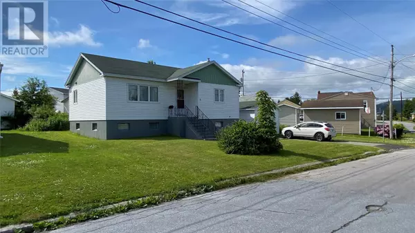 2 Dunfield Place, Corner Brook, NL A2H1T7