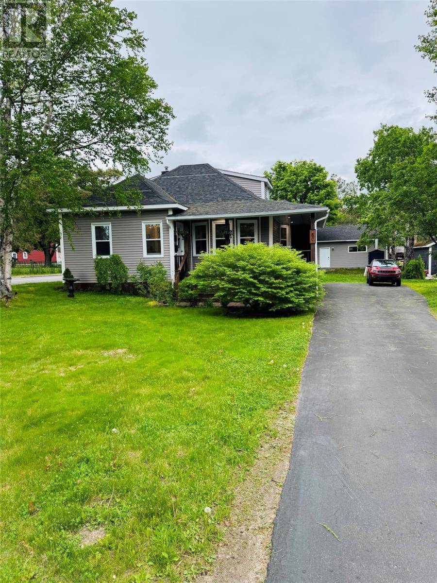 80 Lincoln Road, Grand Falls Windsor, NL A2A1N5