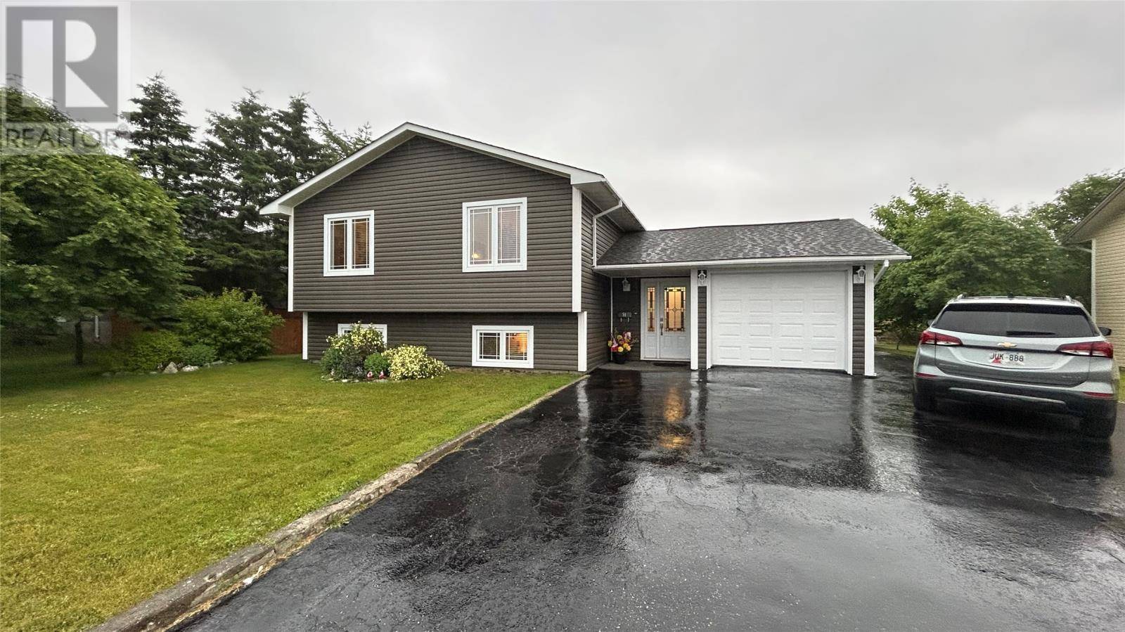 54 Gillis Drive, Stephenville, NL A2N3R6