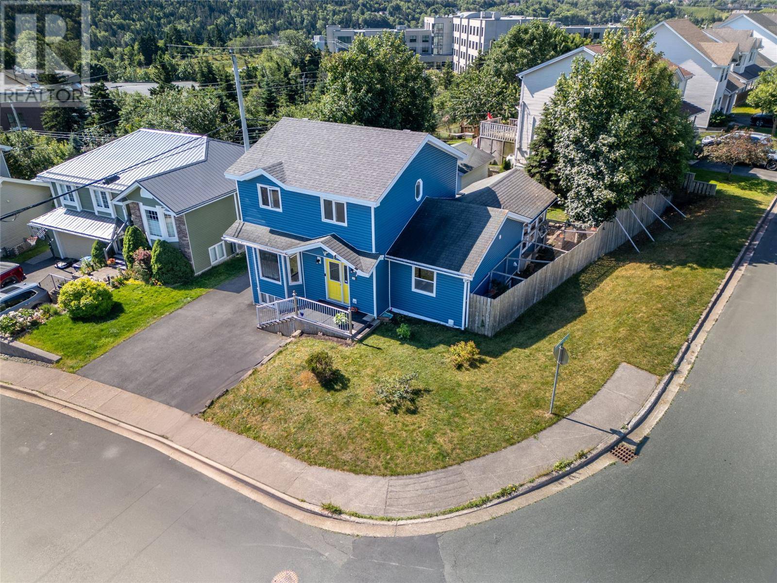 St. John's, NL A1E6B3,45 HAZELWOOD Crescent