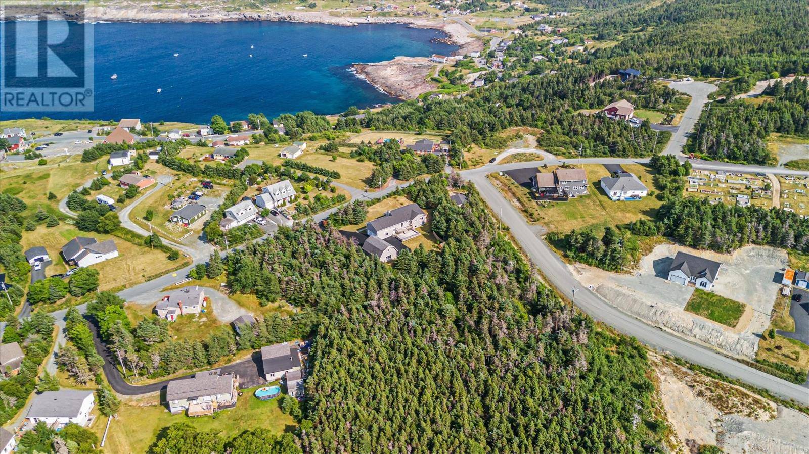Flatrock, NL A1K1C6,32 Old Flatrock Road
