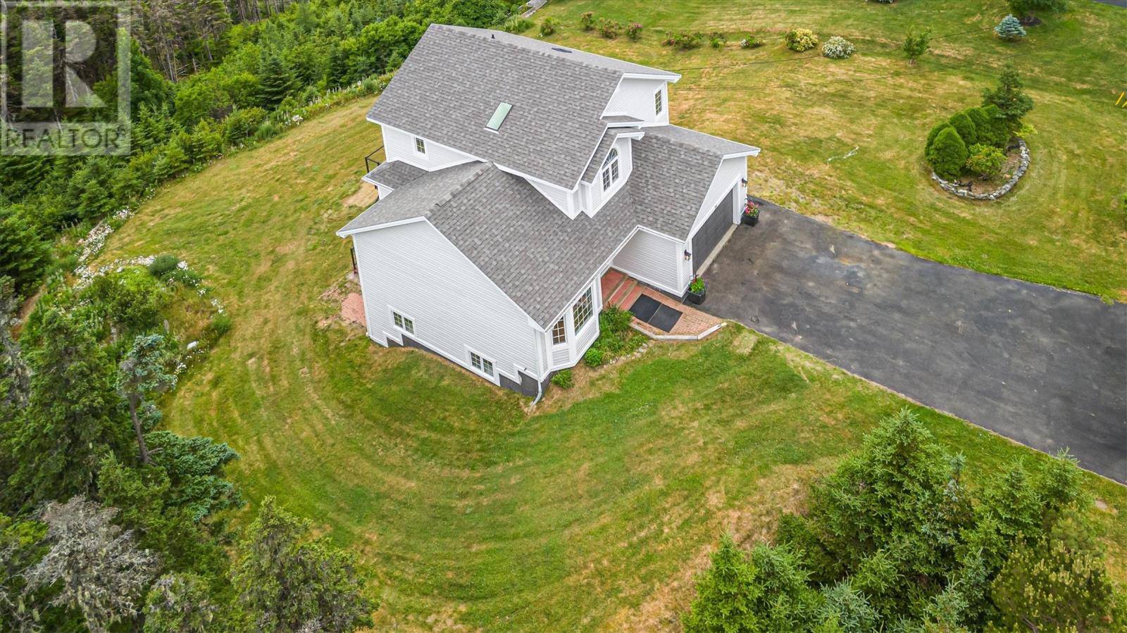 Paradise, NL A1L2P3,75 Summit Drive