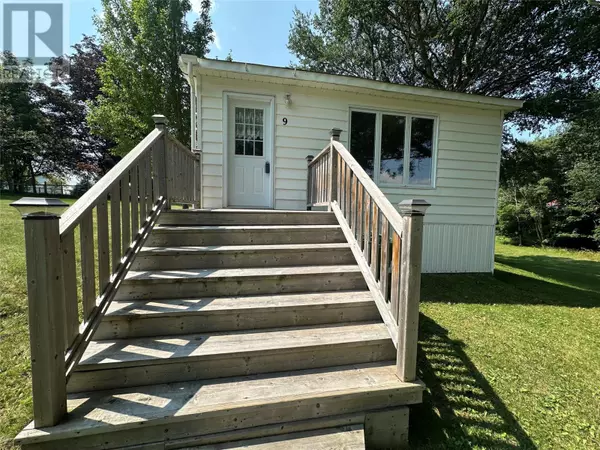 Deer Lake, NL A8A2A7,9 Second Avenue