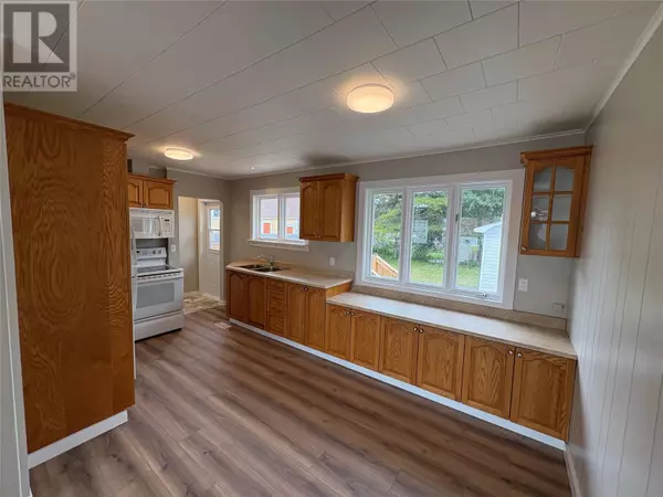 Lewisporte, NL A0G3A0,6 Pine Avenue