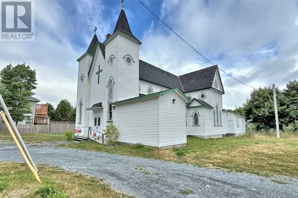 Bay Roberts, NL A0A1G0,8-12 Cross Road