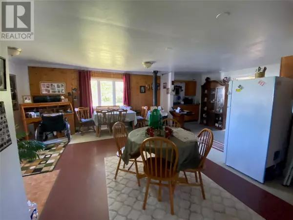 Piccadilly, NL A0N1T0,73 Main Road