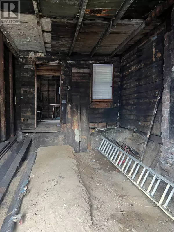 St. John's, NL A1C4C5,5 Murray Street