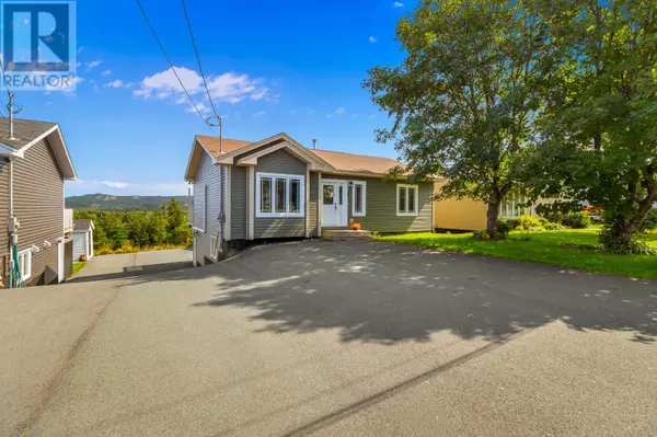 33 Farmland Lane, Conception Bay South, NL A1X7L7