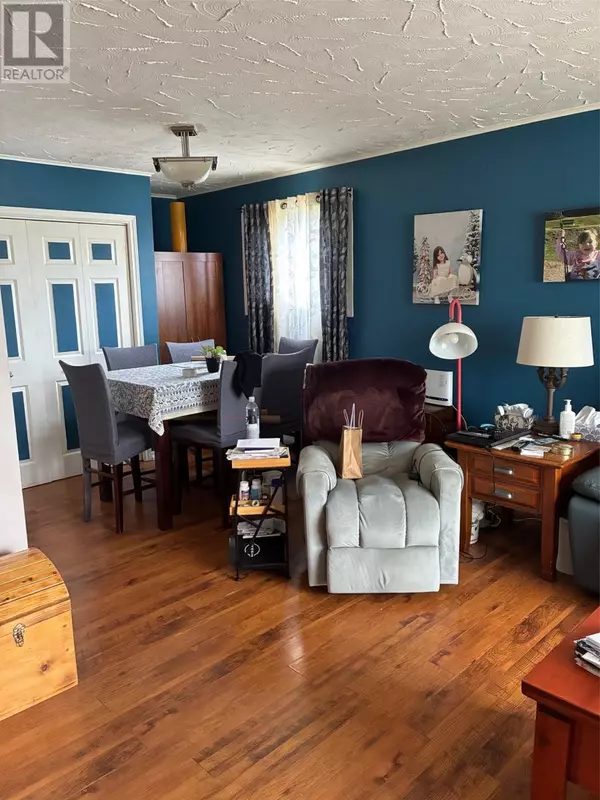 Paradise, NL A1L3A7,70 Paradise Road