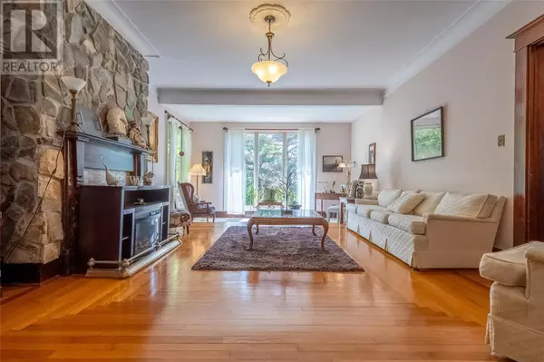 St. John's, NL A1E2B5,300 Topsail Road