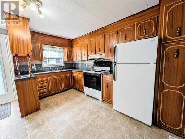 Corner Brook, NL A2H5W5,10 Bayview Heights