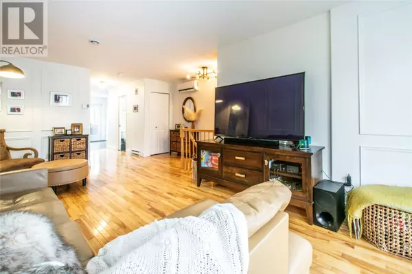 St. John's, NL A1C5B3,67 Springdale Street