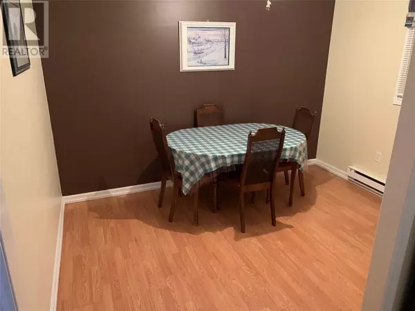 Wabush, NL A0R1B0,27 Anderson Street