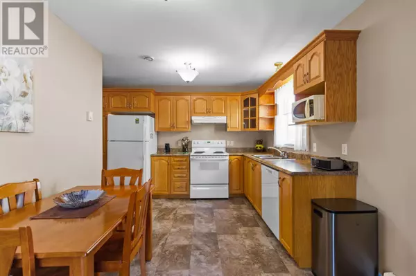 St. John's, NL A1G1X1,11 Long Beach Street