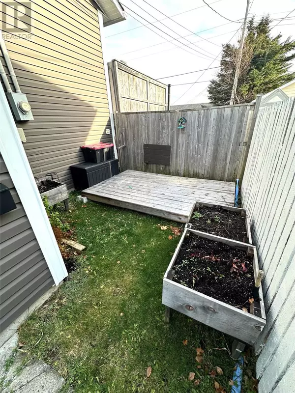 Grand Falls-windsor, NL A2A2S5,32 Gardner Street