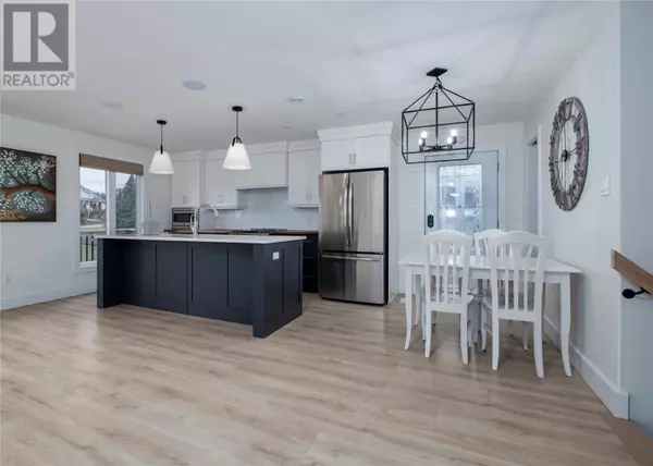 St. John's, NL A1B4L6,26 Pitchers Path