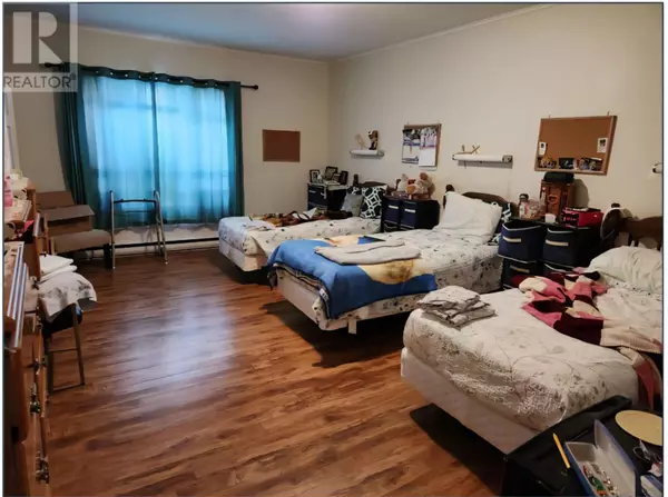 Holyrood, NL A0A2R0,636-640 Conception Bay Highway