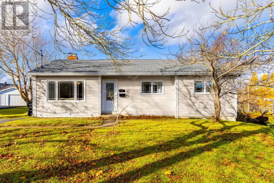 16 Halls Road, St. John's, NL A1A4W9