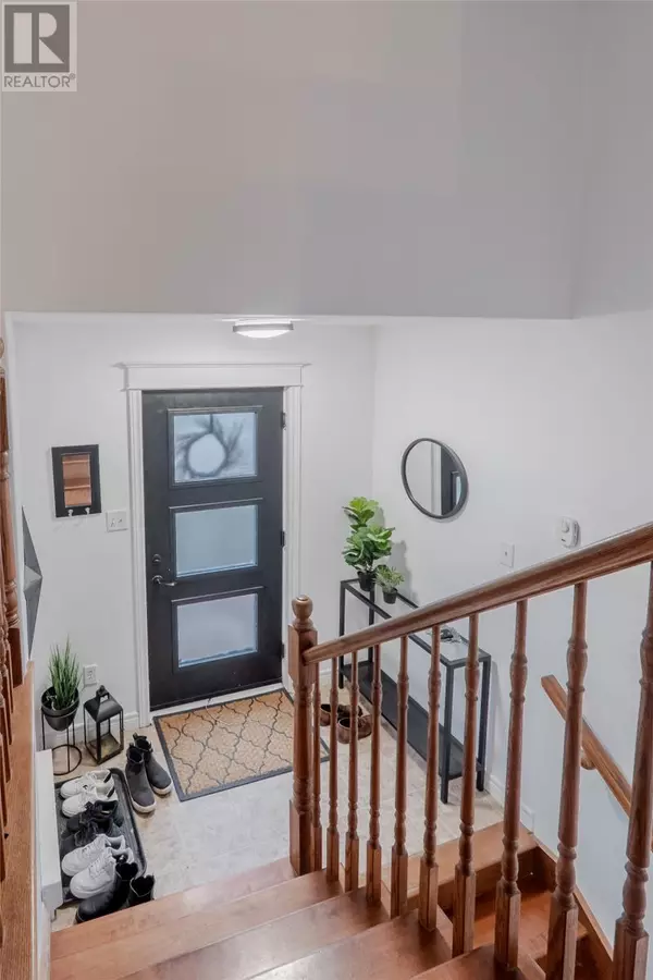 St John's, NL A1H0E2,47 Jennmar Crescent