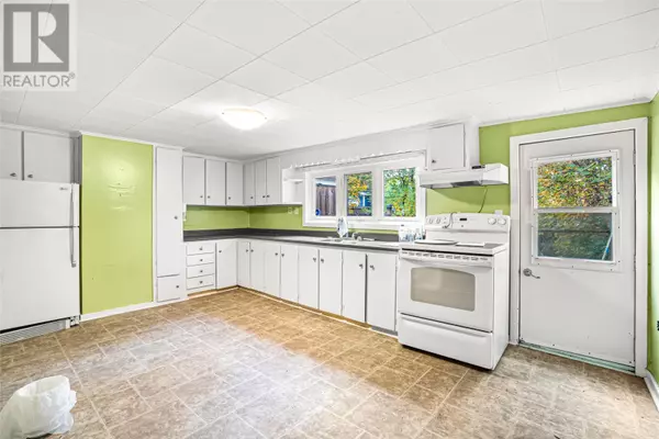 St. John's, NL A1C4H2,22 Spencer Street