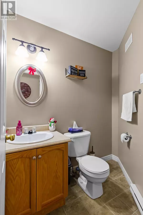 St. John's, NL A1B5E5,96 Seaborn Street