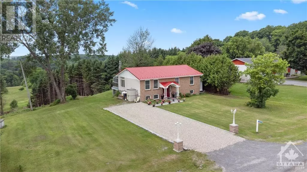 1142 BRAZEAU ROAD, Clarence Creek, ON K0A1N0