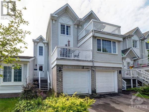 39 CASTLEGREEN PRIVATE, Ottawa, ON K1T3N4