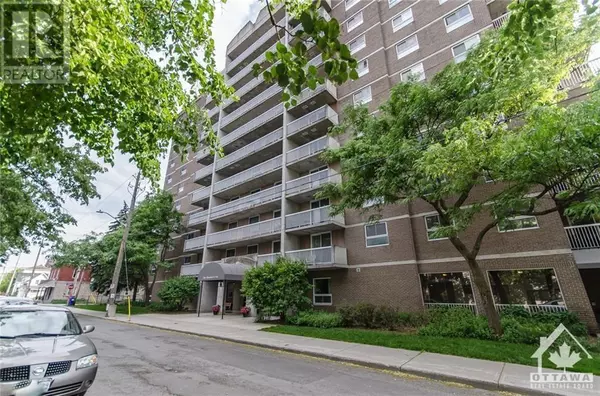 Ottawa, ON K1Y4S9,110 FORWARD AVE #101