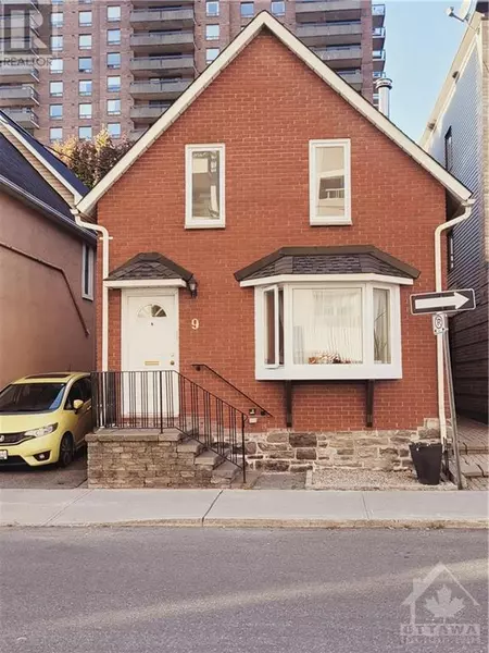 9 GILMOUR ST #2, Ottawa, ON K2P0N1