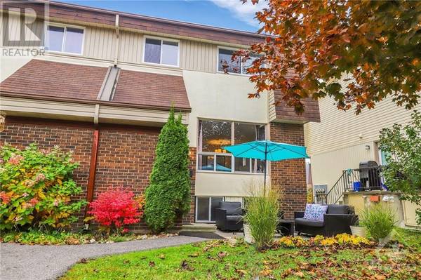 45B FORESTER CRESCENT, Ottawa, ON K2H8Y3