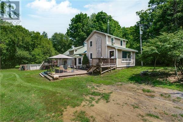 6221 COUNTY 10 ROAD, Vankleek Hill, ON K0B1R0