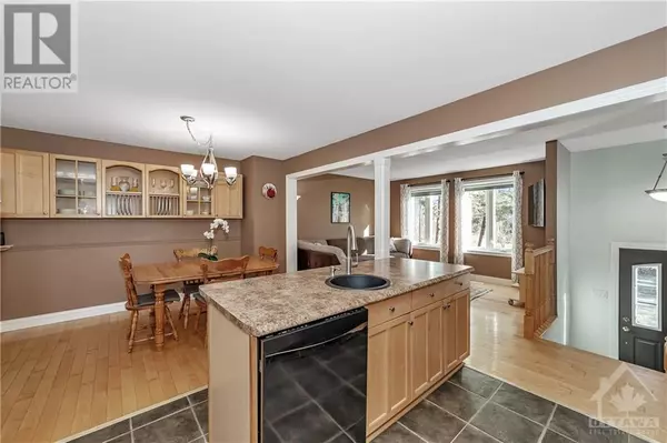 Stittsville, ON K0A1L0,6366 ROTHBOURNE ROAD