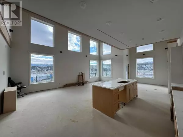 Whitehorse, YT Y1A1C8,605-2240 2ND AVENUE