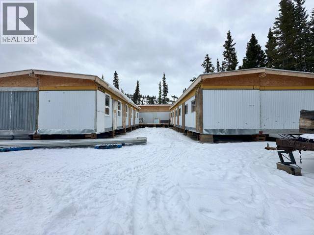 Whitehorse South, YT Y0B1B0,3050-2 SOUTH KLONDIKE HIGHWAY