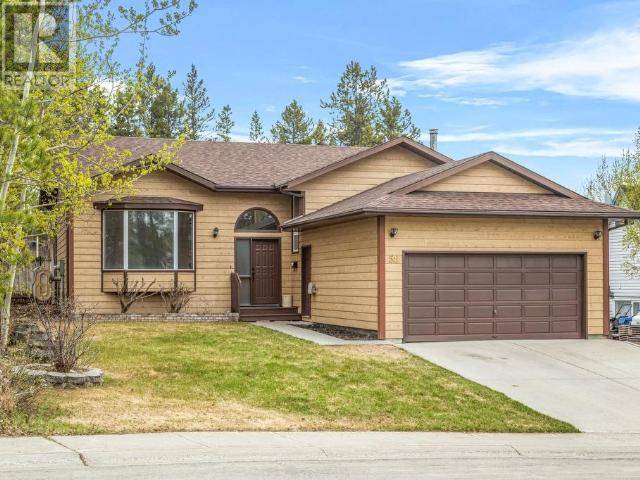 Whitehorse, YT Y1A5J3,58 WALNUT CRESCENT