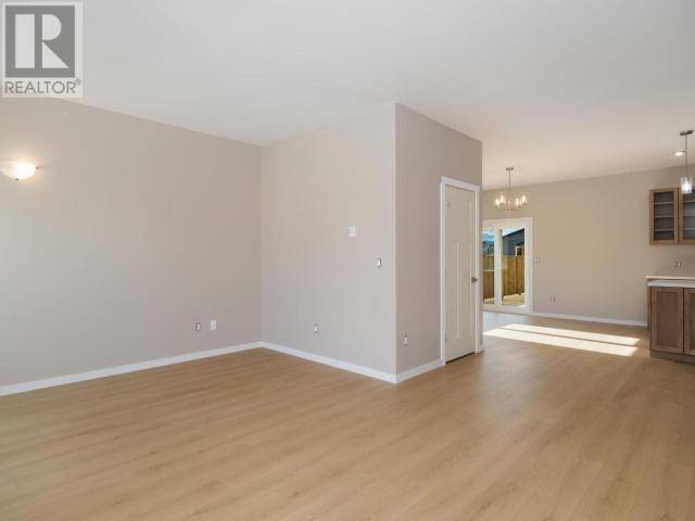 Whitehorse, YT Y1A0T6,11 OMEGA STREET