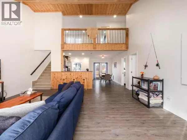 Whitehorse, YT Y1A0S9,82 EUGENE AVENUE