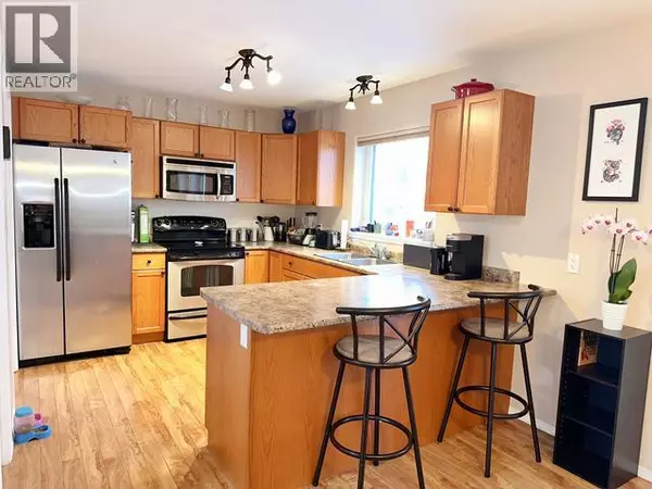 7 GOLDENEYE PLACE, Whitehorse, YT Y1A0J7