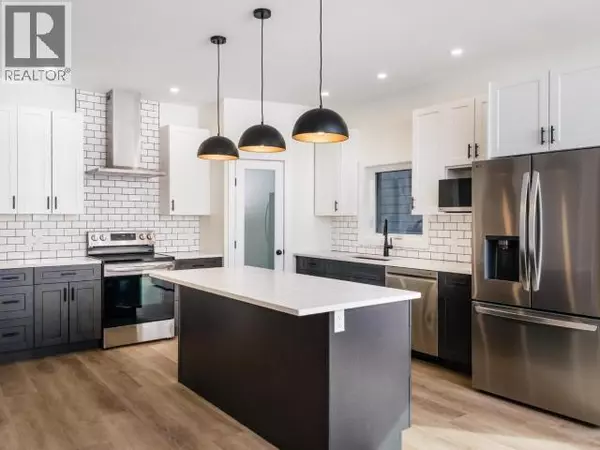 Whitehorse, YT Y1A0T6,33 WYVERN AVENUE