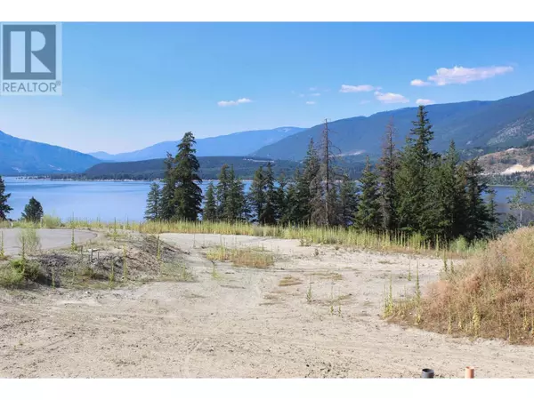 South Shuswap, BC V0E2X1,3648 BRAELYN RD #12